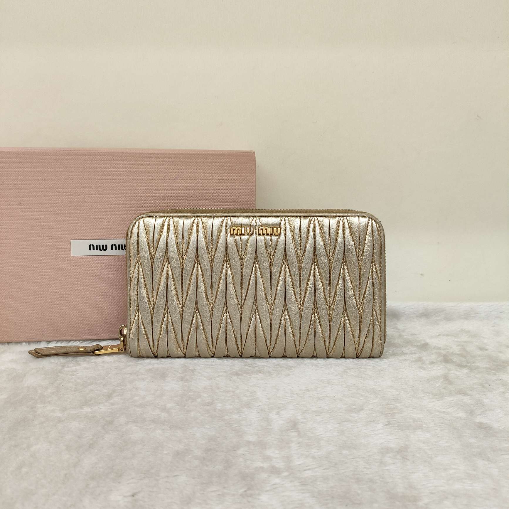 Miu Miu Matelassé Zip-Around Wallet Metallic Champagne Gold Leather Gold Hardware
