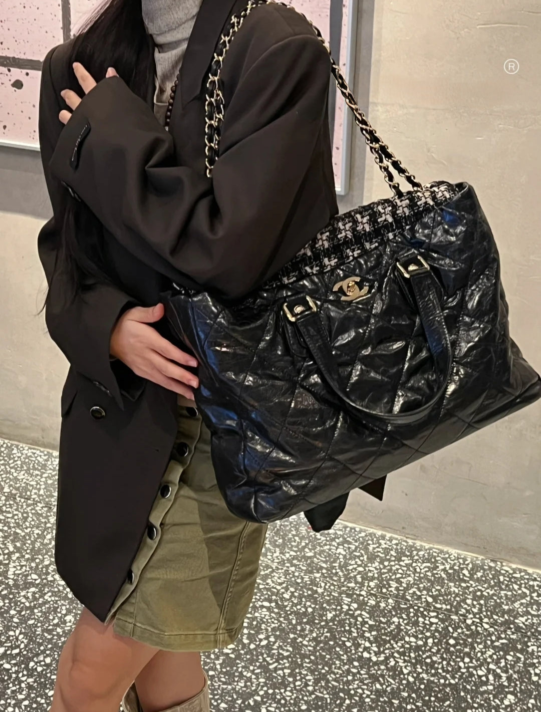 Chanel Mixed Fibers Shopping Tote Bag Black Leather Tweed Gold Hardware