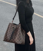 Louis Vuitton Néonoé Bucket Bag Monogram Canvas Gold Hardware