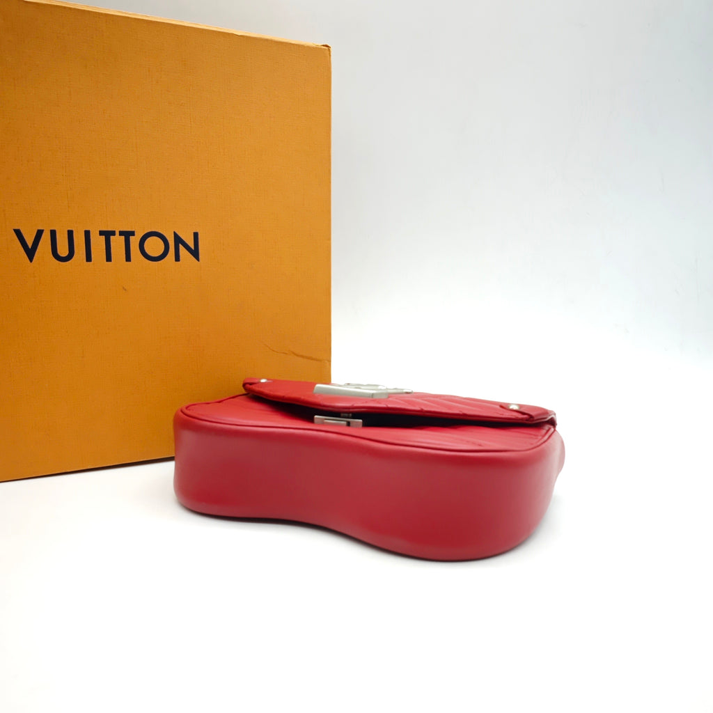Louis Vuitton New Wave Shoulder Bag Red Quilted Leather Silver Hardware