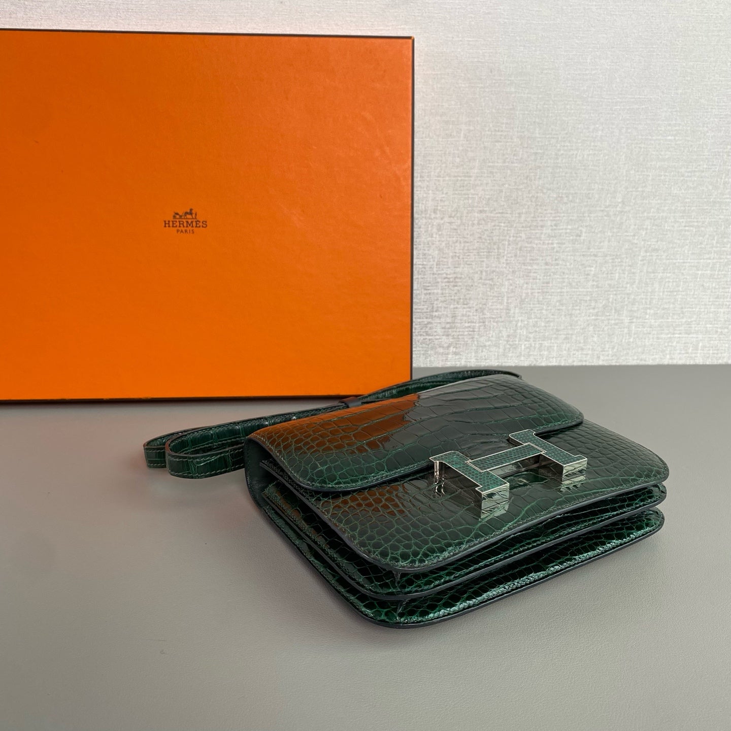Hermes Constance Crossbody Bag Emerald Green Crocodile Leather Silver Hardware