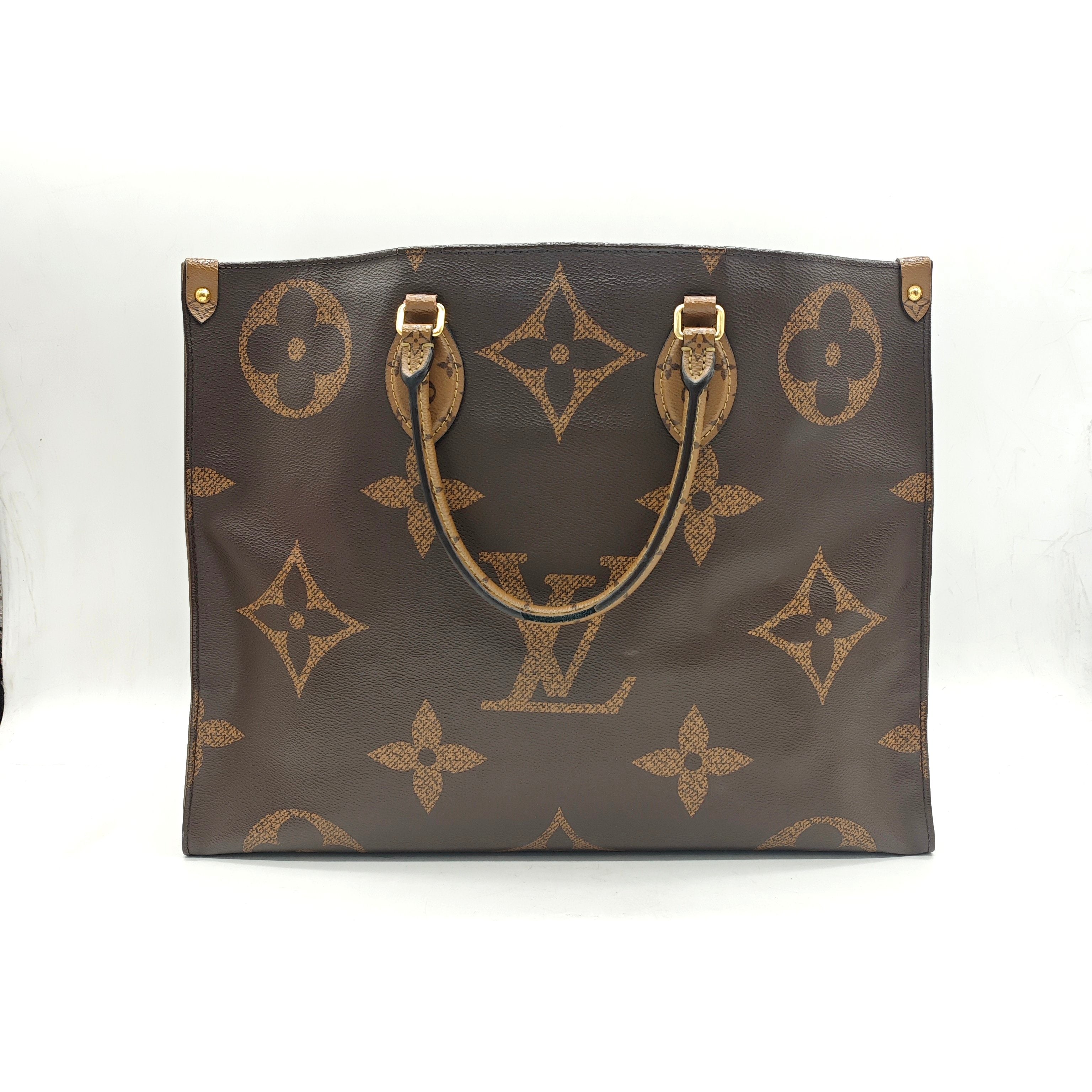 Louis Vuitton Onthego Tote Giant Monogram Canvas Gold Hardware
