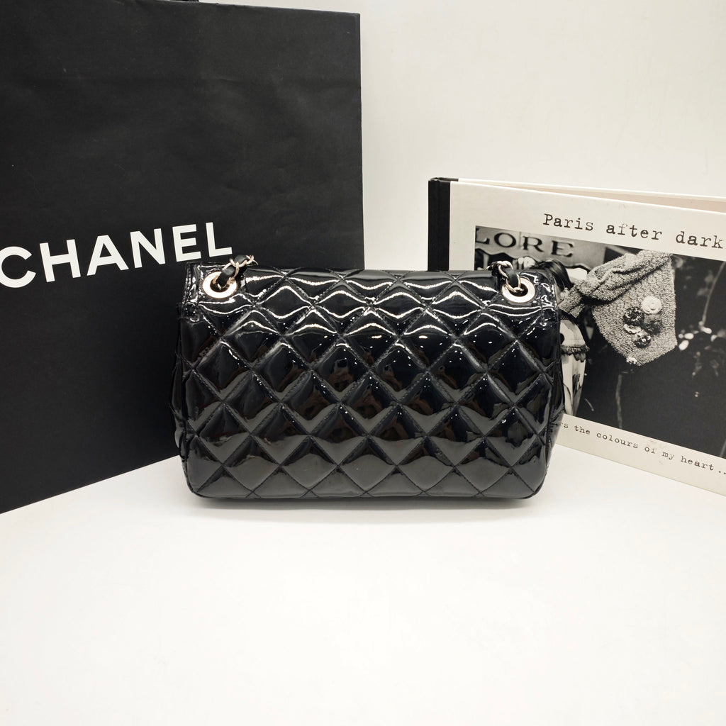 Chanel Classic Flap Handbag Black Patent Quilted Leather Gold Hardware