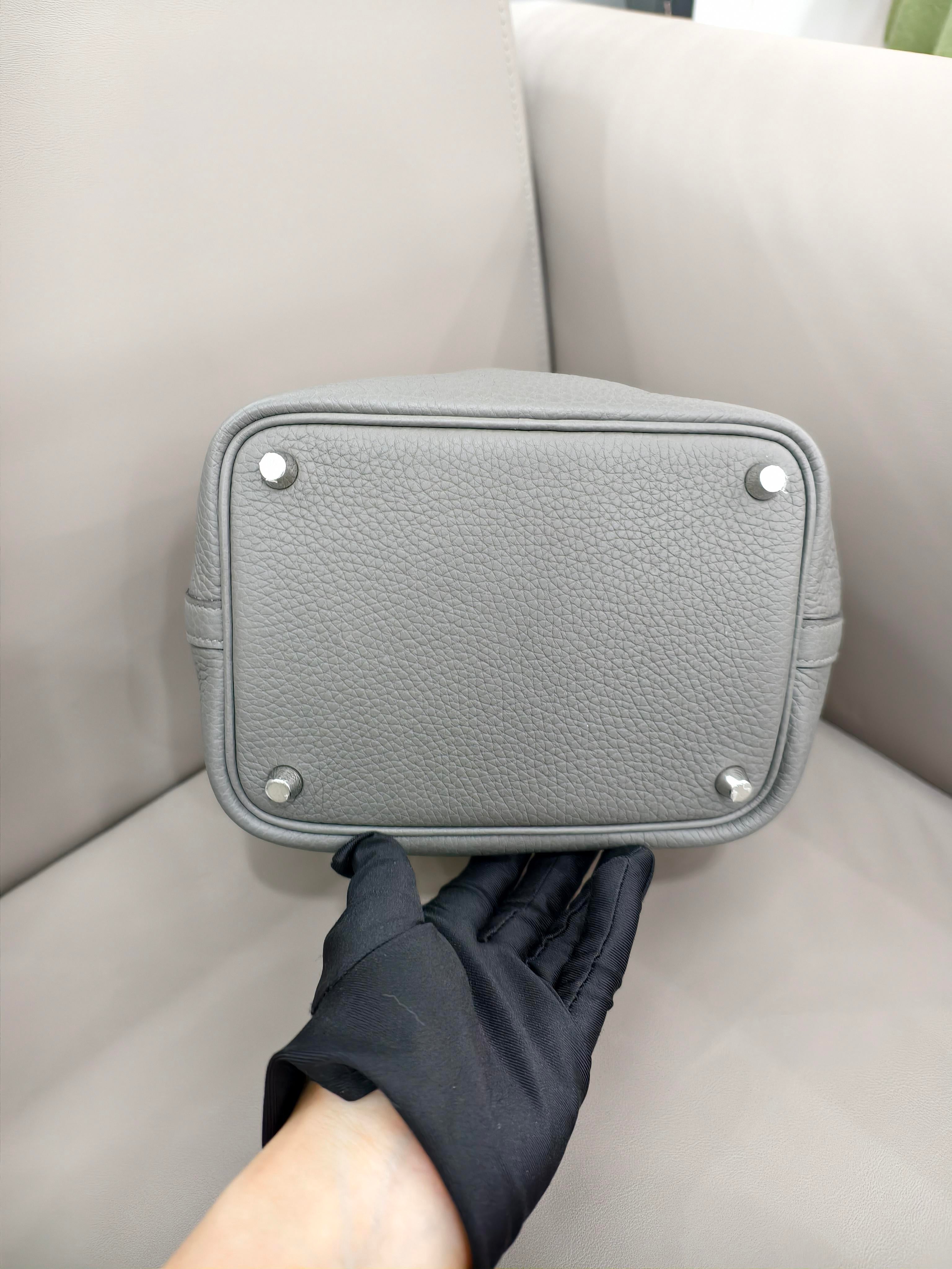 Hermes Picotin Lock Handbag Grey Pebbled Leather Ostrich Handles Silver Hardware