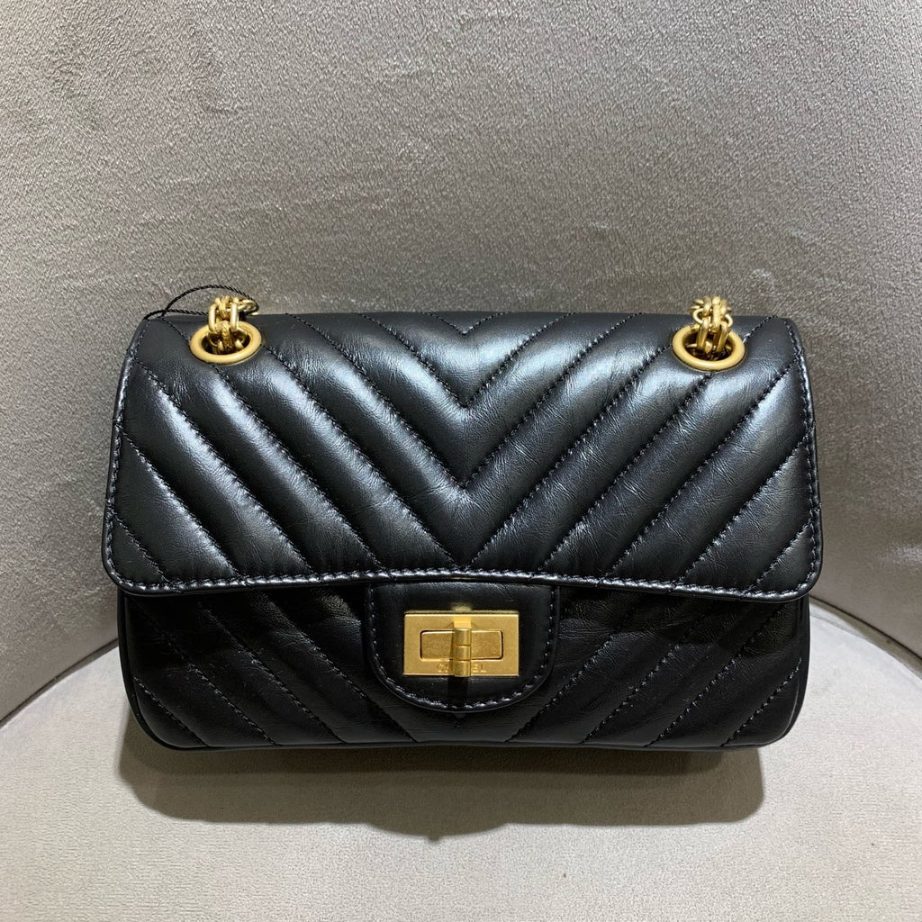 Chanel Reissue Flap Bag Black Chevron Quilted Leather Gold Hardware