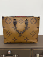 Louis Vuitton Onthego Tote Giant Monogram Canvas Gold Hardware