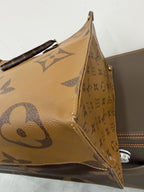 Louis Vuitton Onthego Tote Giant Monogram Canvas Gold Hardware