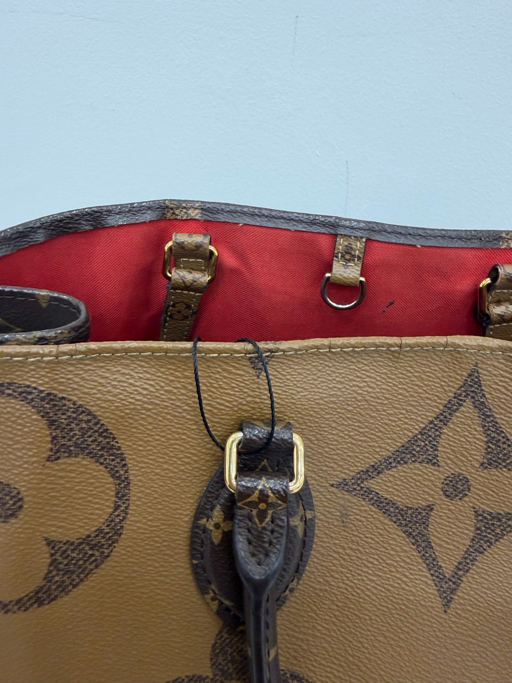 Louis Vuitton Onthego Tote Giant Monogram Canvas Gold Hardware