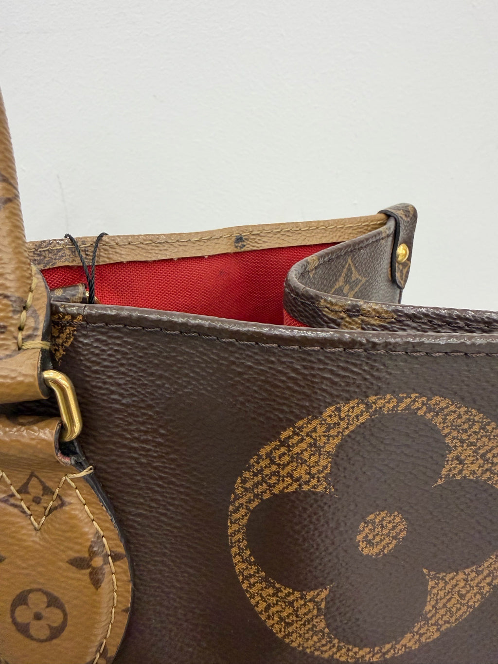 Louis Vuitton Onthego Tote Giant Monogram Canvas Gold Hardware