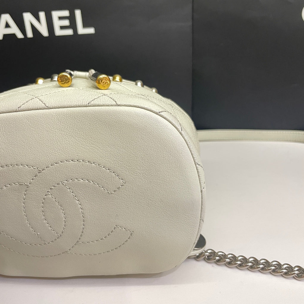Chanel CC Day Backpack White Quilted Leather Bicolor Studs Gold Hardware