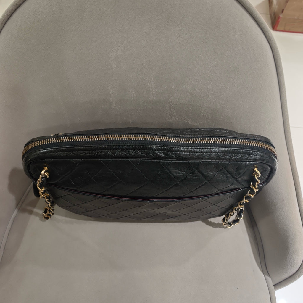 Chanel Vintage Camera Bag Black Quilted Leather Gold Hardware