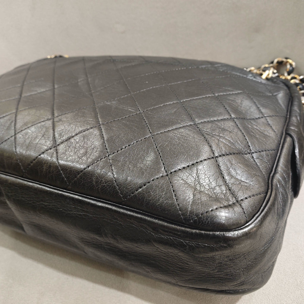 Chanel Vintage Camera Bag Black Quilted Leather Gold Hardware