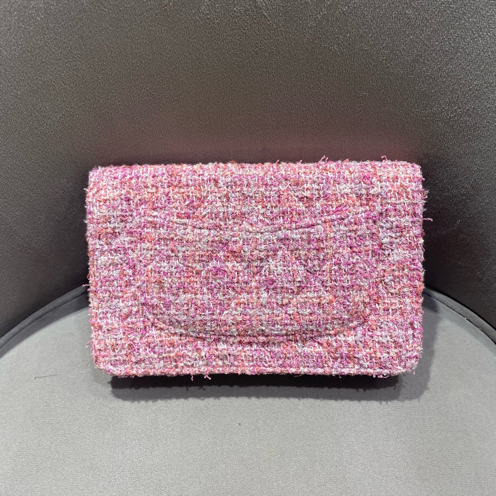 Chanel Tweed Flap Bag Pink Bouclé Fabric Gold Hardware