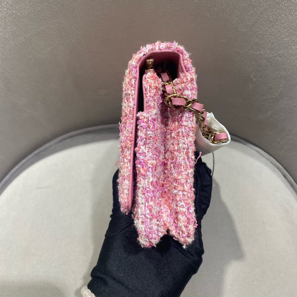 Chanel Tweed Flap Bag Pink Bouclé Fabric Gold Hardware