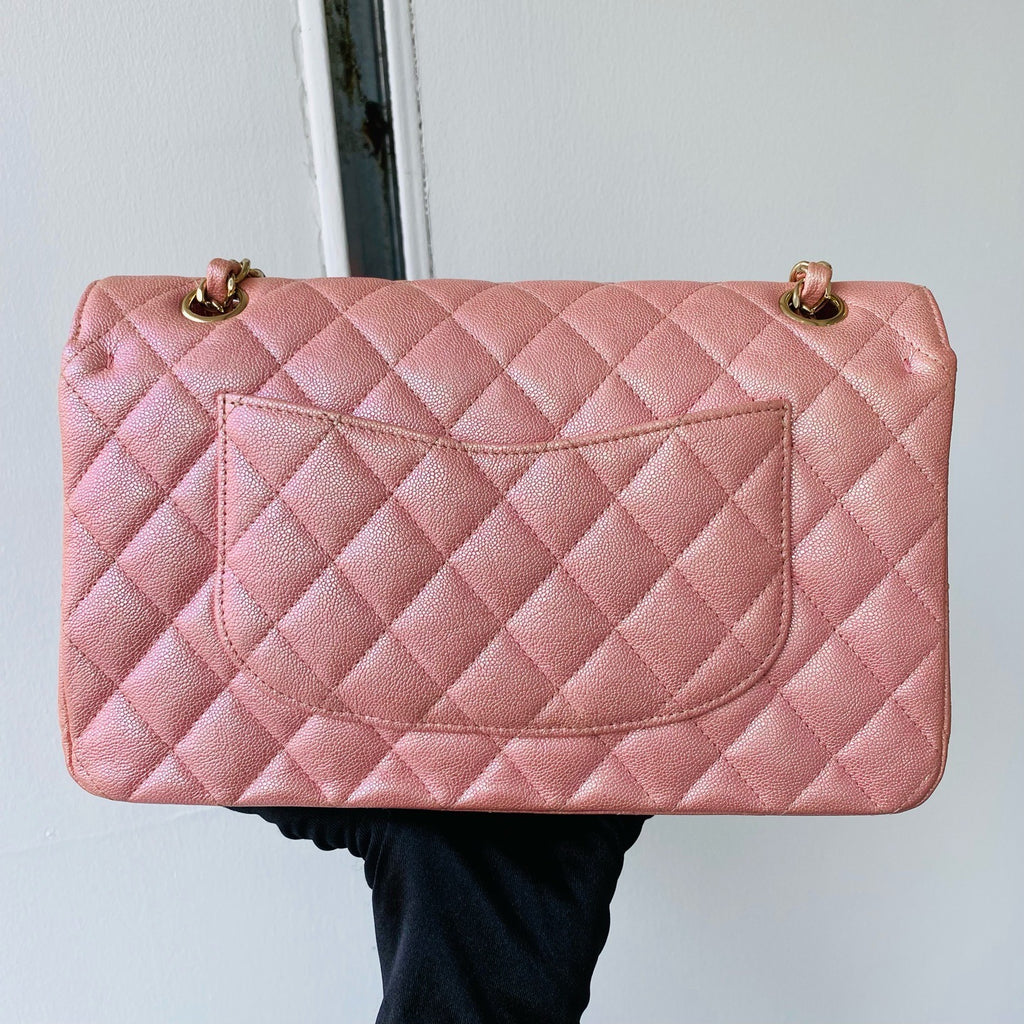 CHANEL Classic Flap Medium | Pearlised Pink Litchi-Grain | Gold Hardware