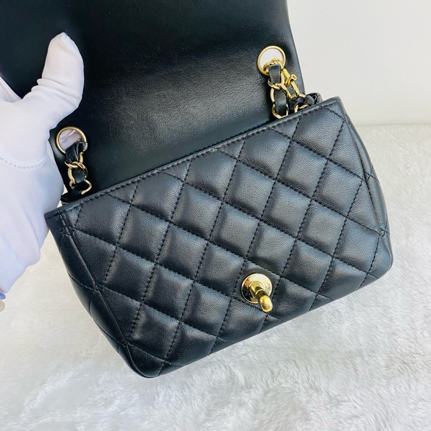 Chanel Classic Flap Handbag Black Caviar Leather Gold Hardware
