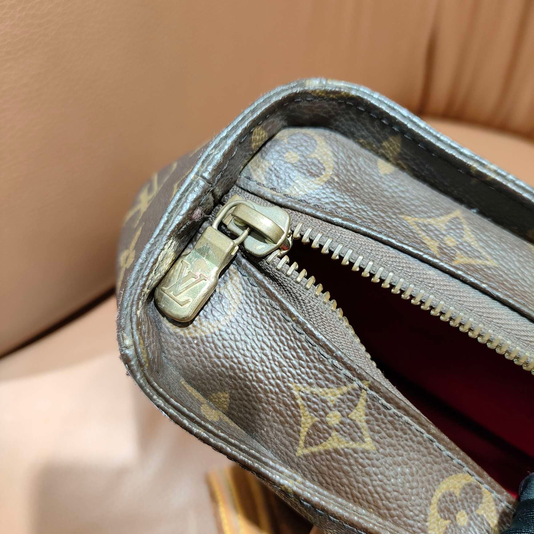 Louis Vuitton Multipli Cité Tote Bag Monogram Canvas Gold Hardware