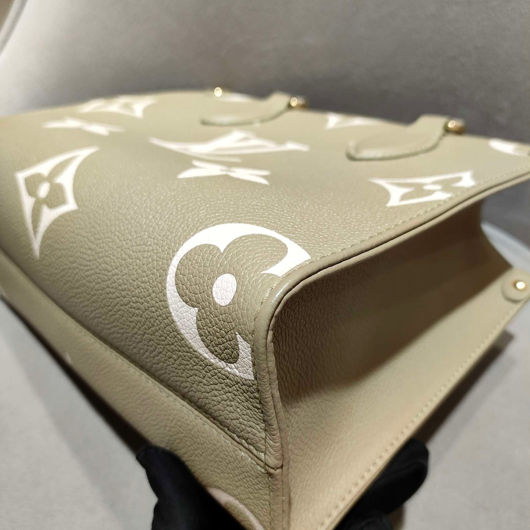 Louis Vuitton Monogram Empreinte Onthego PM Tote Bag Avocado Green Gold Hardware