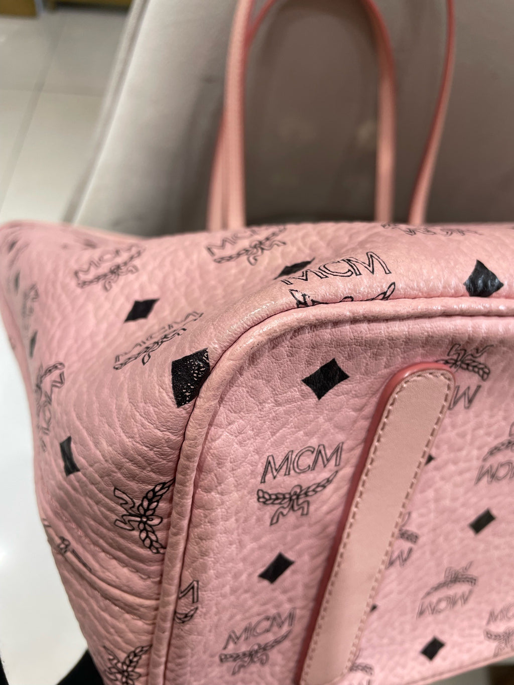 MCM Visetos Tote Bag Soft Pink Black Gold Hardware