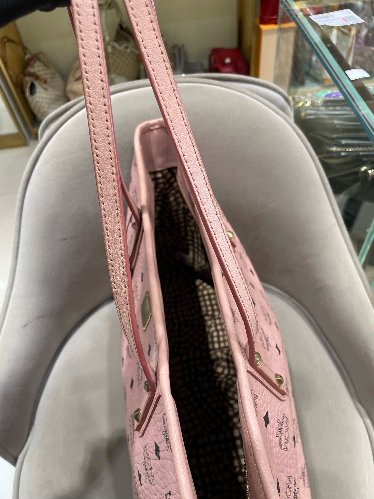 MCM Visetos Tote Bag Soft Pink Black Gold Hardware