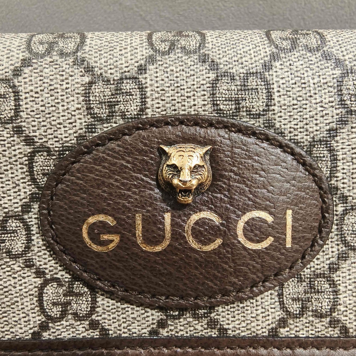 Gucci GG Supreme Belt Bag Beige/Ebony Brown Leather Gold Hardware