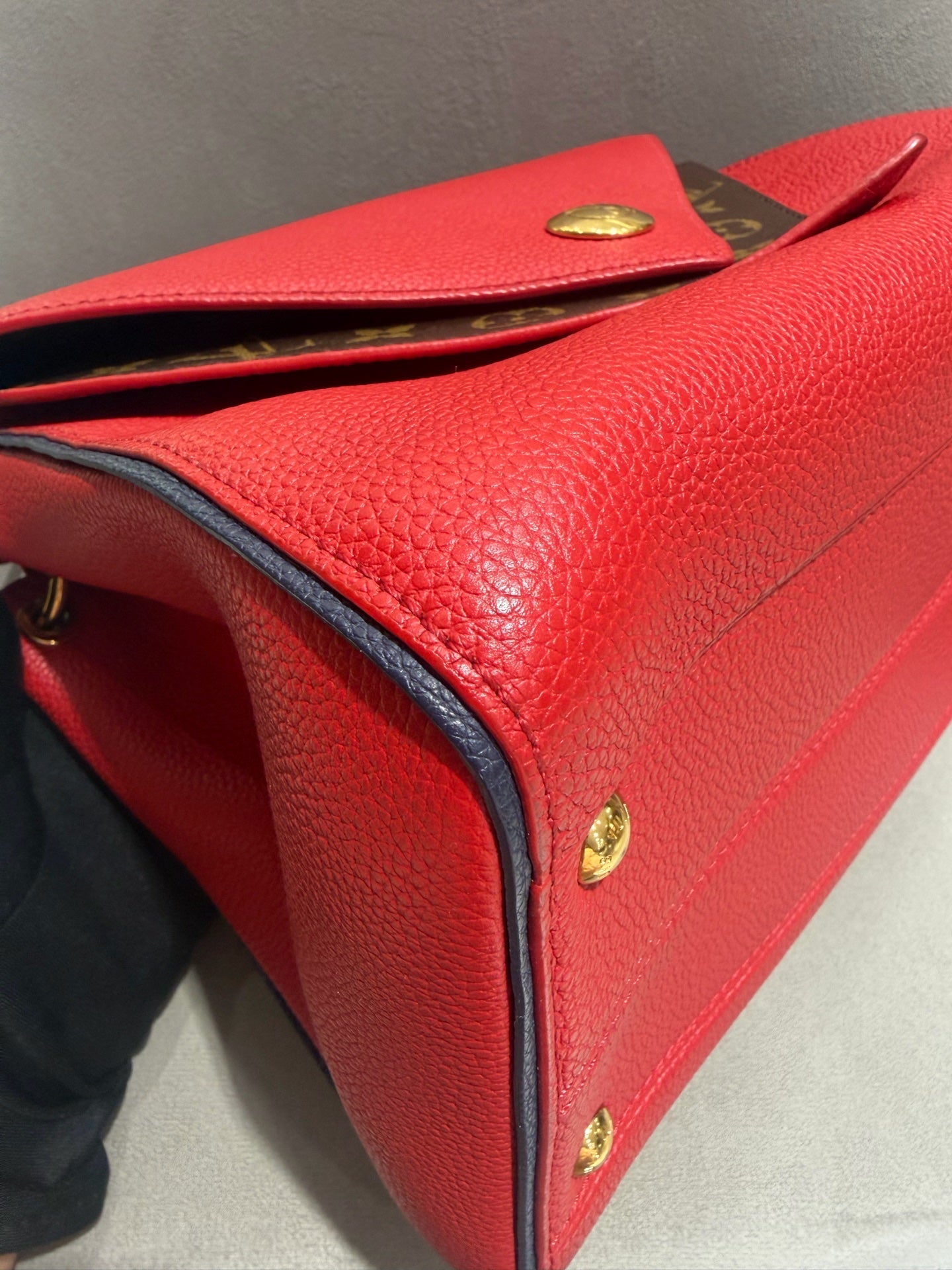 Louis Vuitton Vavin Top-Handle Bag Red Grained Leather Gold Hardware