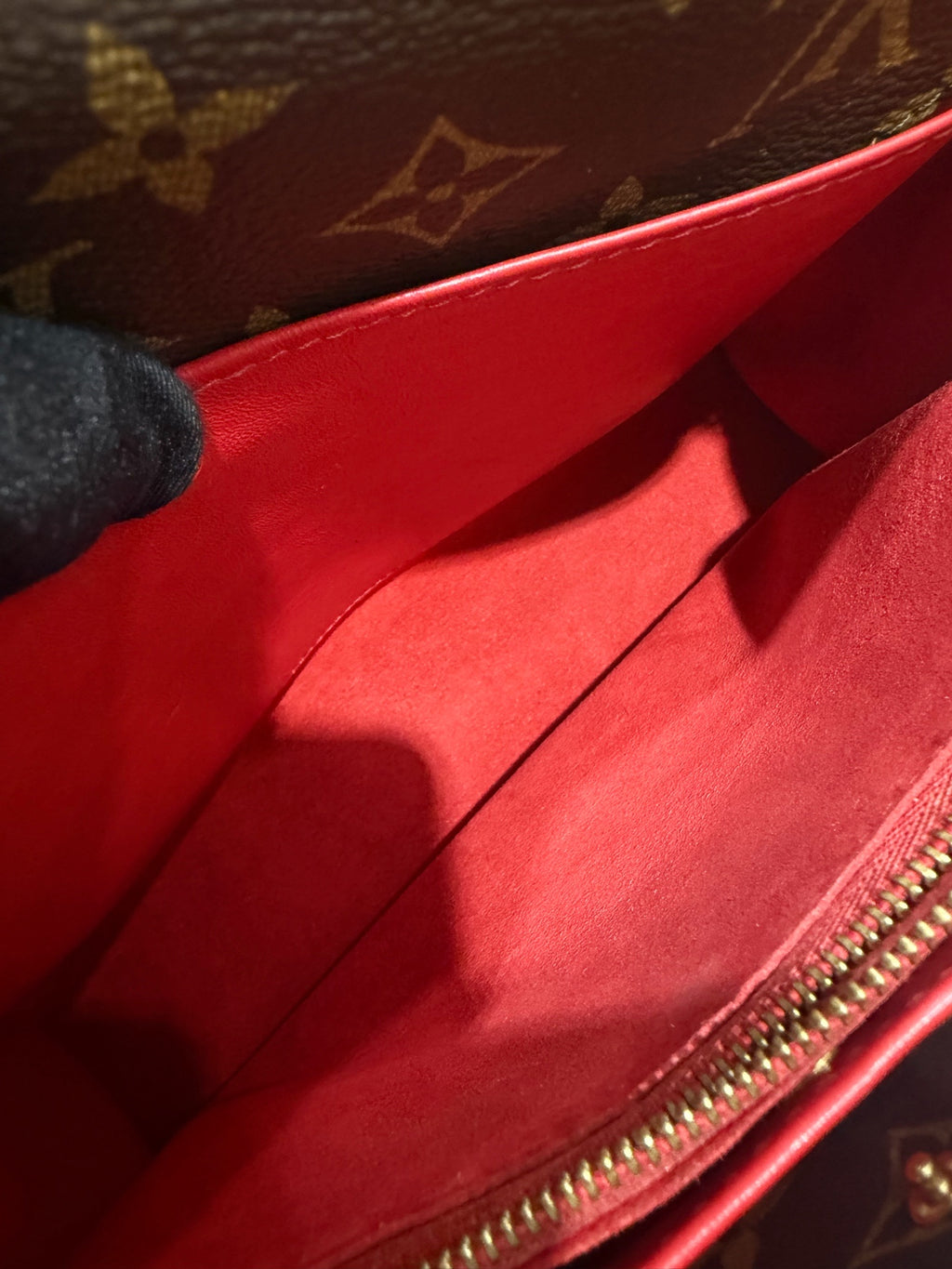 Louis Vuitton Vavin Top-Handle Bag Red Grained Leather Gold Hardware
