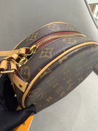 Louis Vuitton Boite Chapeau Souple Shoulder Bag Monogram Canvas Gold Hardware