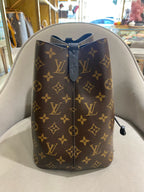 Louis Vuitton Néonoé Bucket Bag Monogram Canvas Gold Hardware