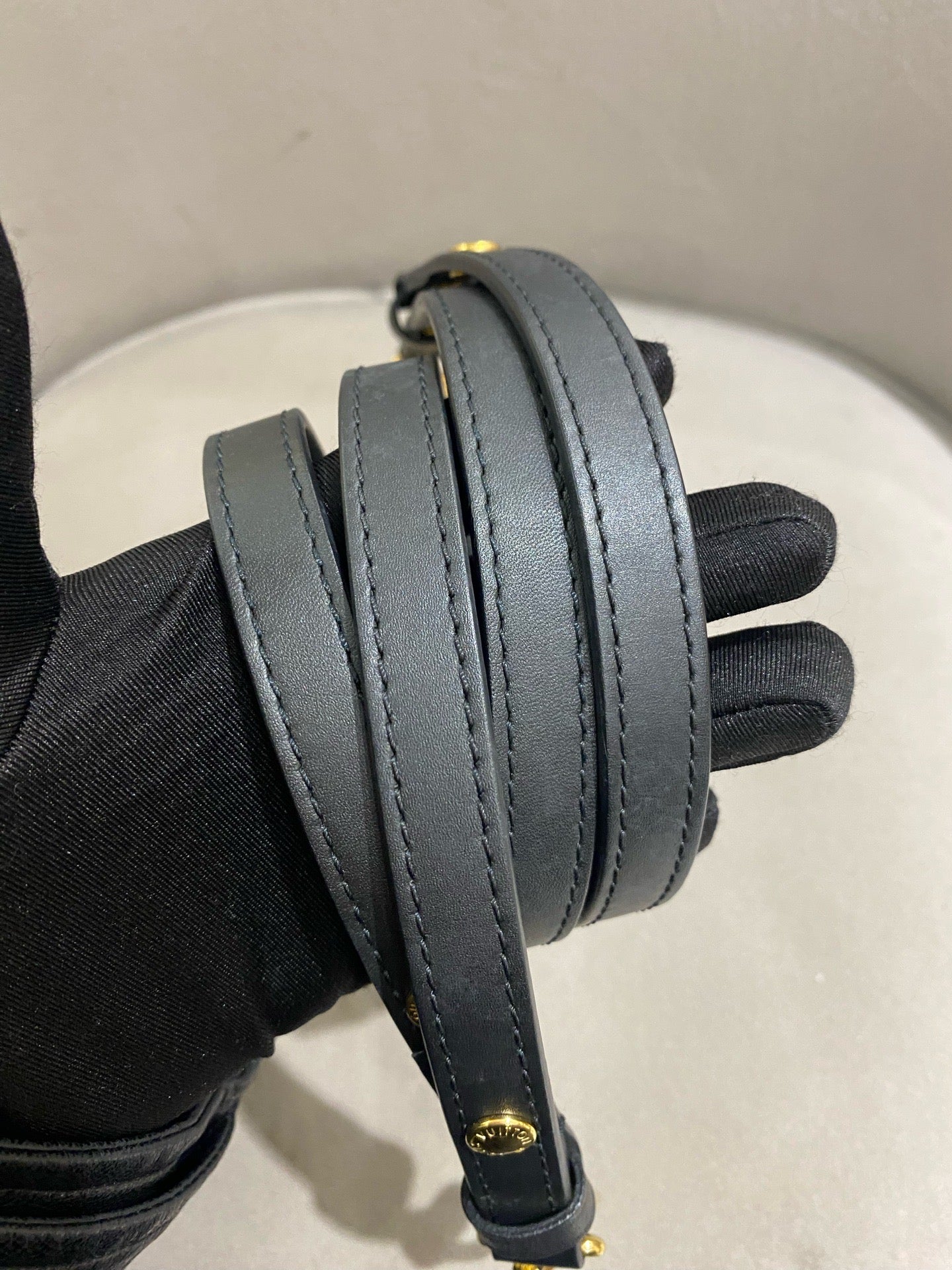 Louis Vuitton Néonoé Bucket Bag Monogram Canvas Gold Hardware
