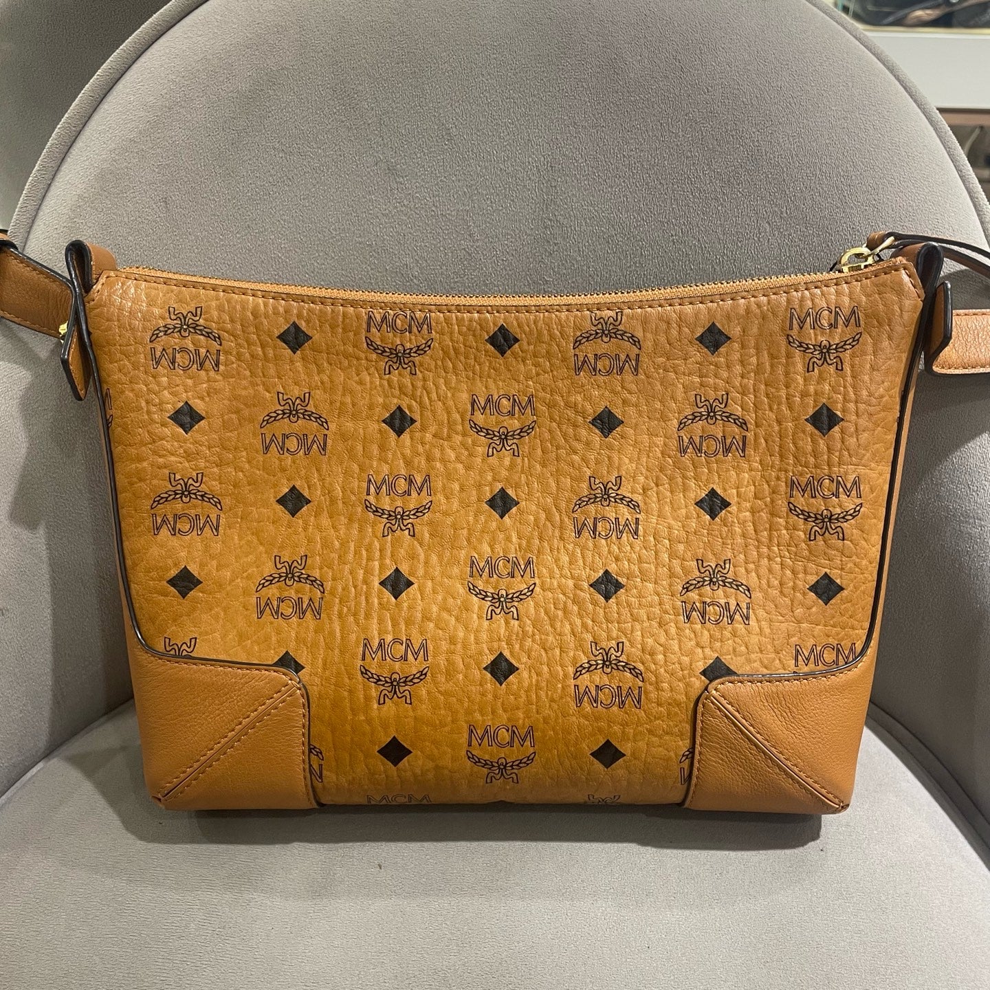 MCM MWSBSKM01 Shoulder Bag Cognac Visetos Canvas Gold Hardware