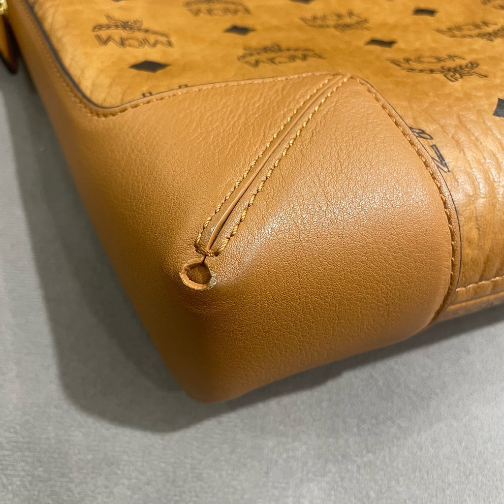 MCM MWSBSKM01 Shoulder Bag Cognac Visetos Canvas Gold Hardware