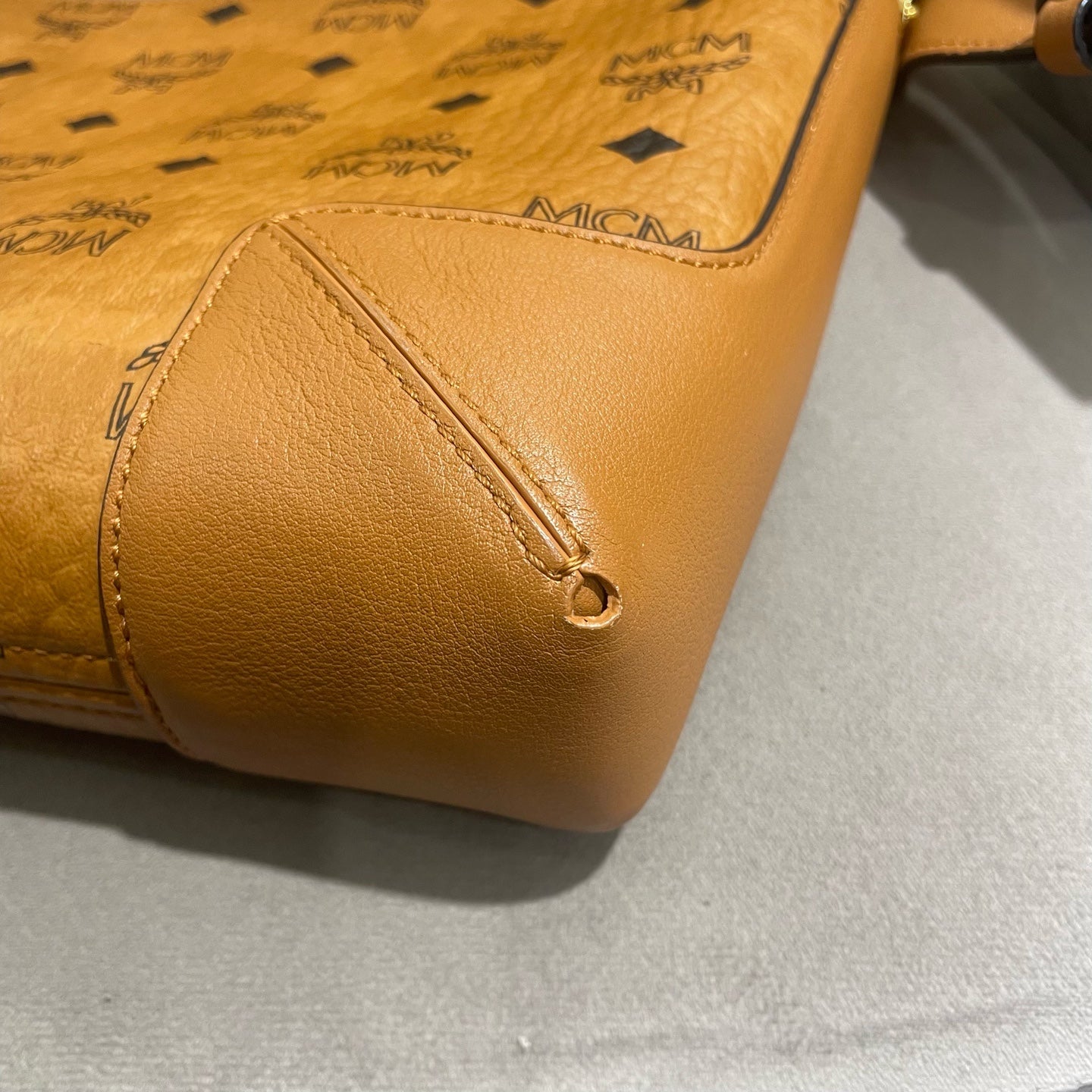 MCM MWSBSKM01 Shoulder Bag Cognac Visetos Canvas Gold Hardware
