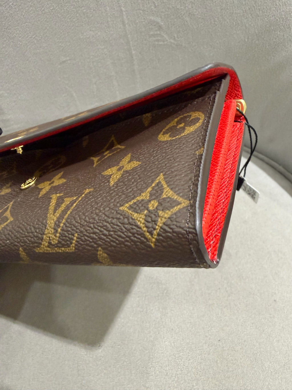 Louis Vuitton Sarah Wallet Monogram Canvas Gold Hardware