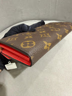 Louis Vuitton Sarah Wallet Monogram Canvas Gold Hardware