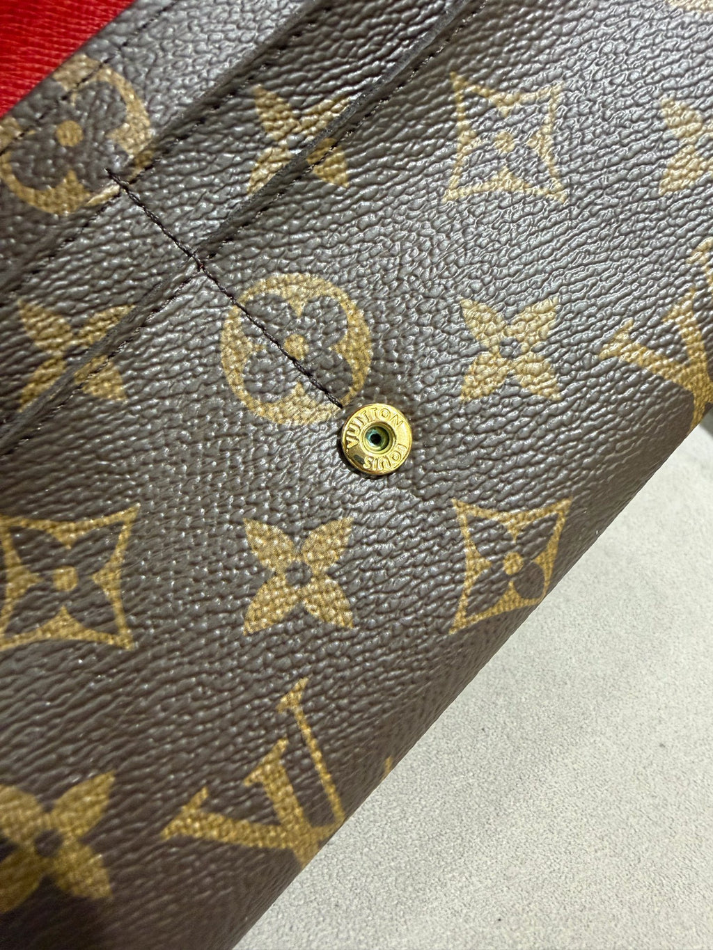 Louis Vuitton Sarah Wallet Monogram Canvas Gold Hardware