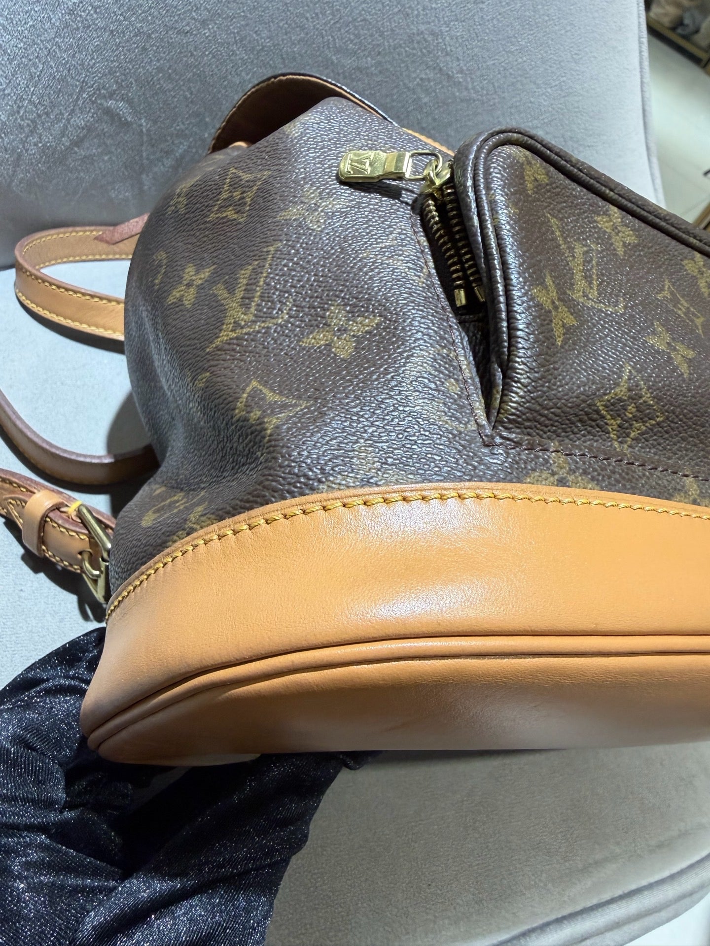 Louis Vuitton Montsouris Backpack Monogram Canvas Gold Hardware