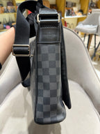 Louis Vuitton District Messenger Bag Damier Graphite Silver Hardware