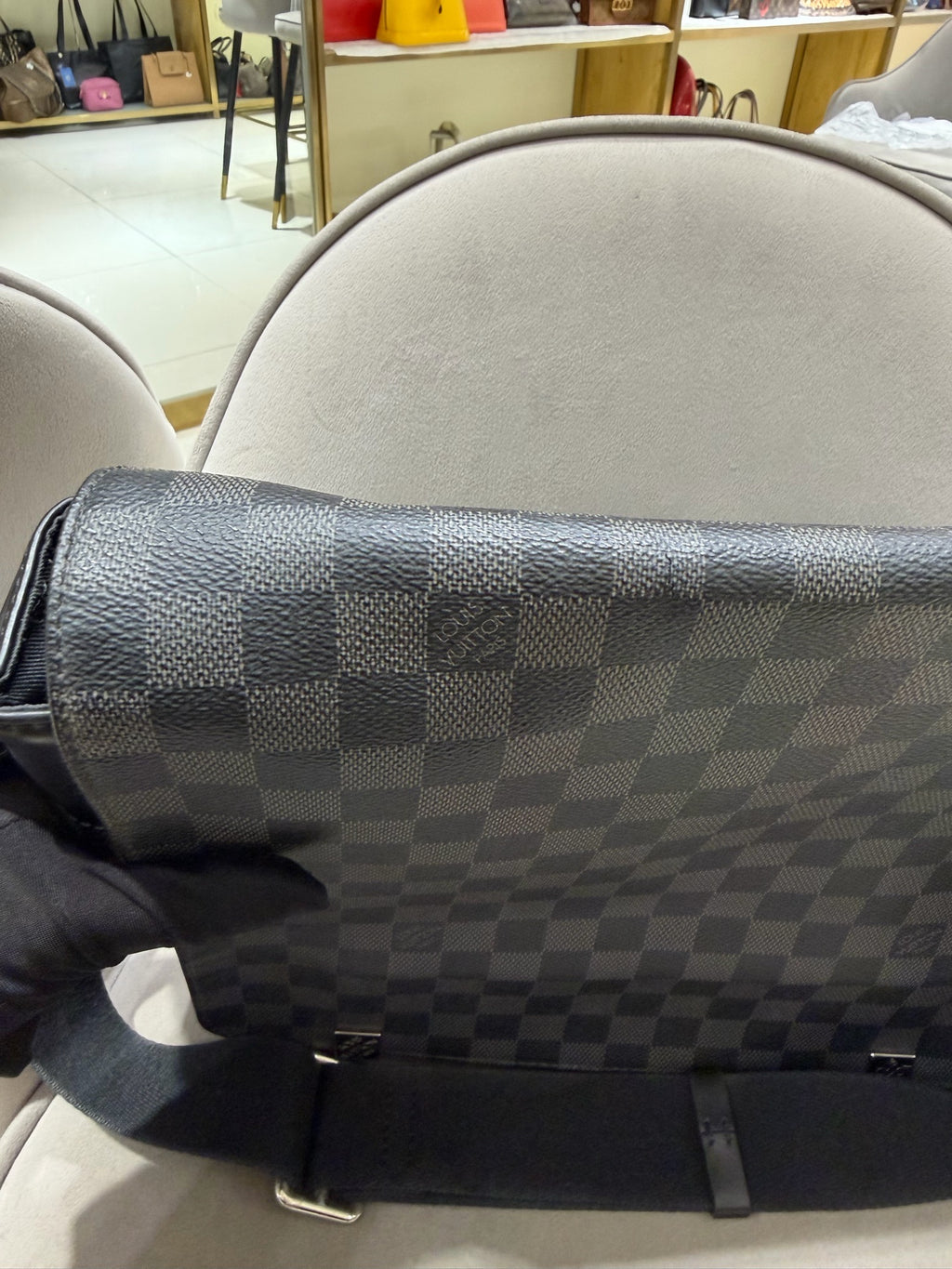 Louis Vuitton District Messenger Bag Damier Graphite Silver Hardware