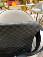 Louis Vuitton District Messenger Bag Damier Graphite Silver Hardware