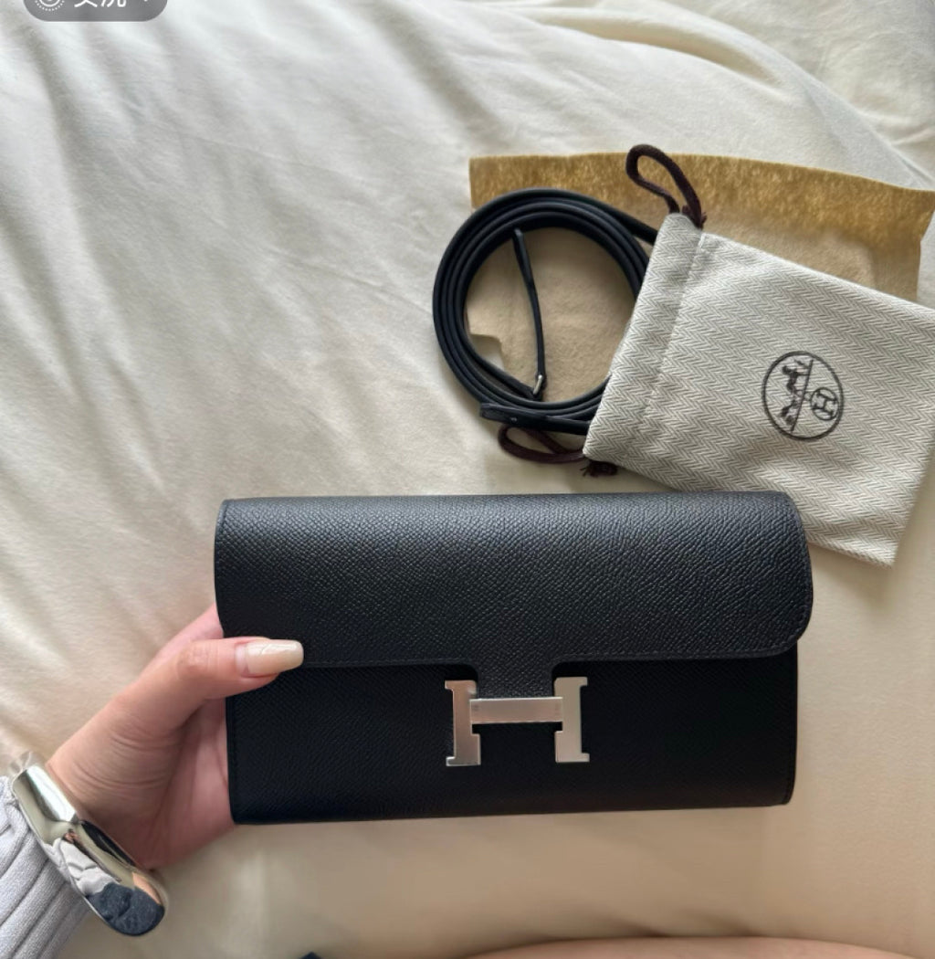 HERMÈS Long Wallet | Leather | Pre-owned