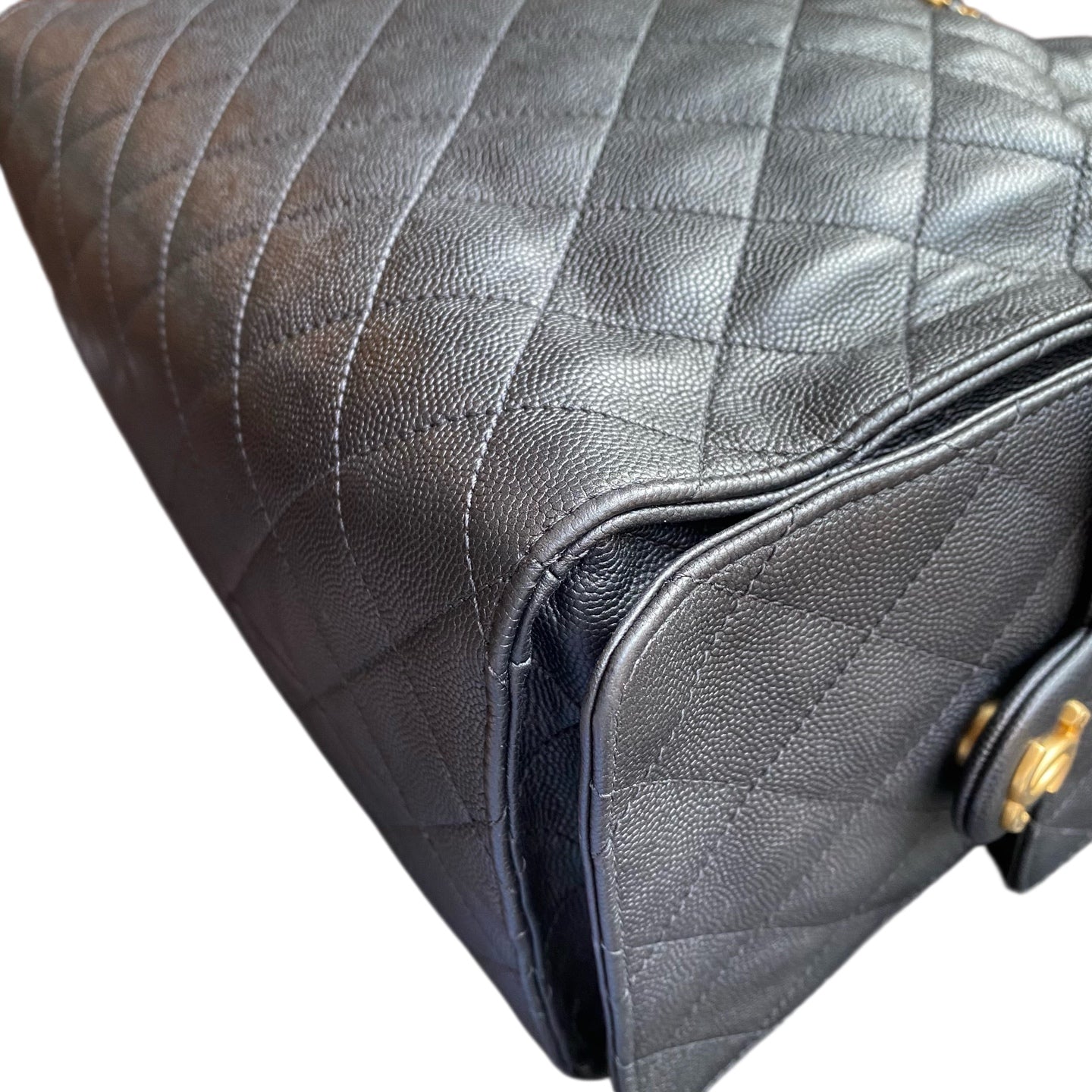 CHANEL 25 Medium Handbag | Grained Calfskin | Gold Hardware