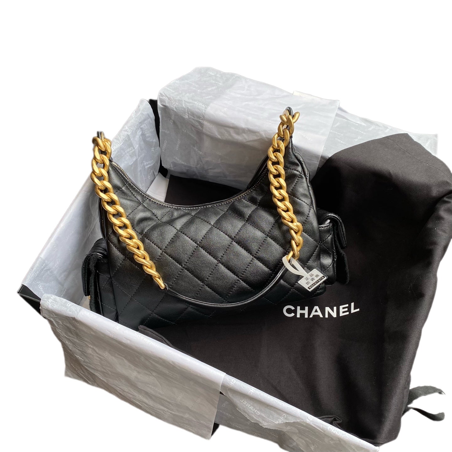 CHANEL Handbag | Lambskin | Gold Hardware