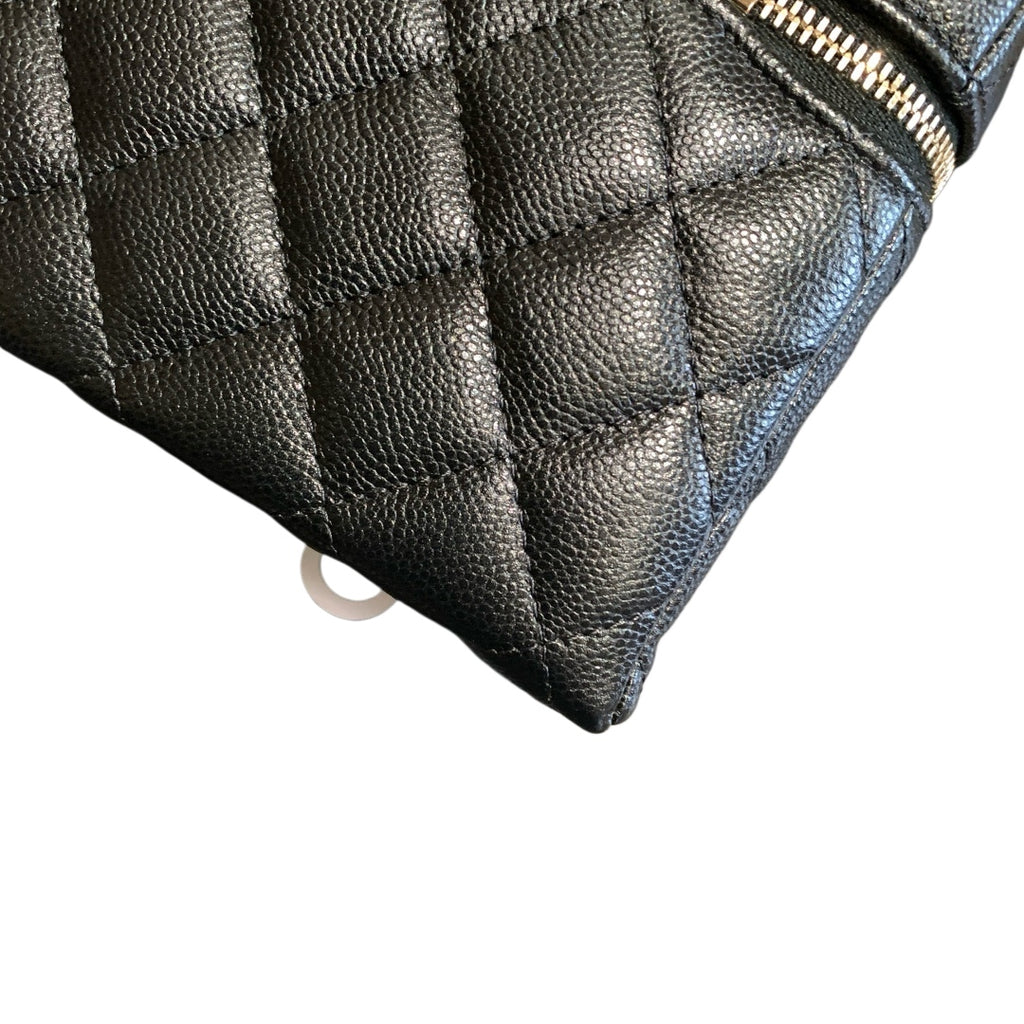 CHANEL Shoulder Bag | Lambskin | Gold Hardware