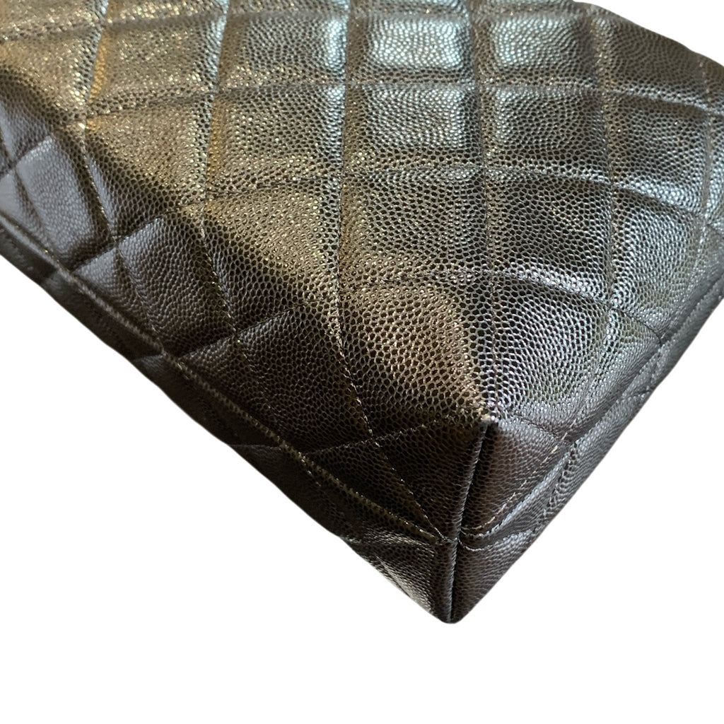 CHANEL Clutch with Chain | Pebbled Patent Calfskin | Gold Hardware