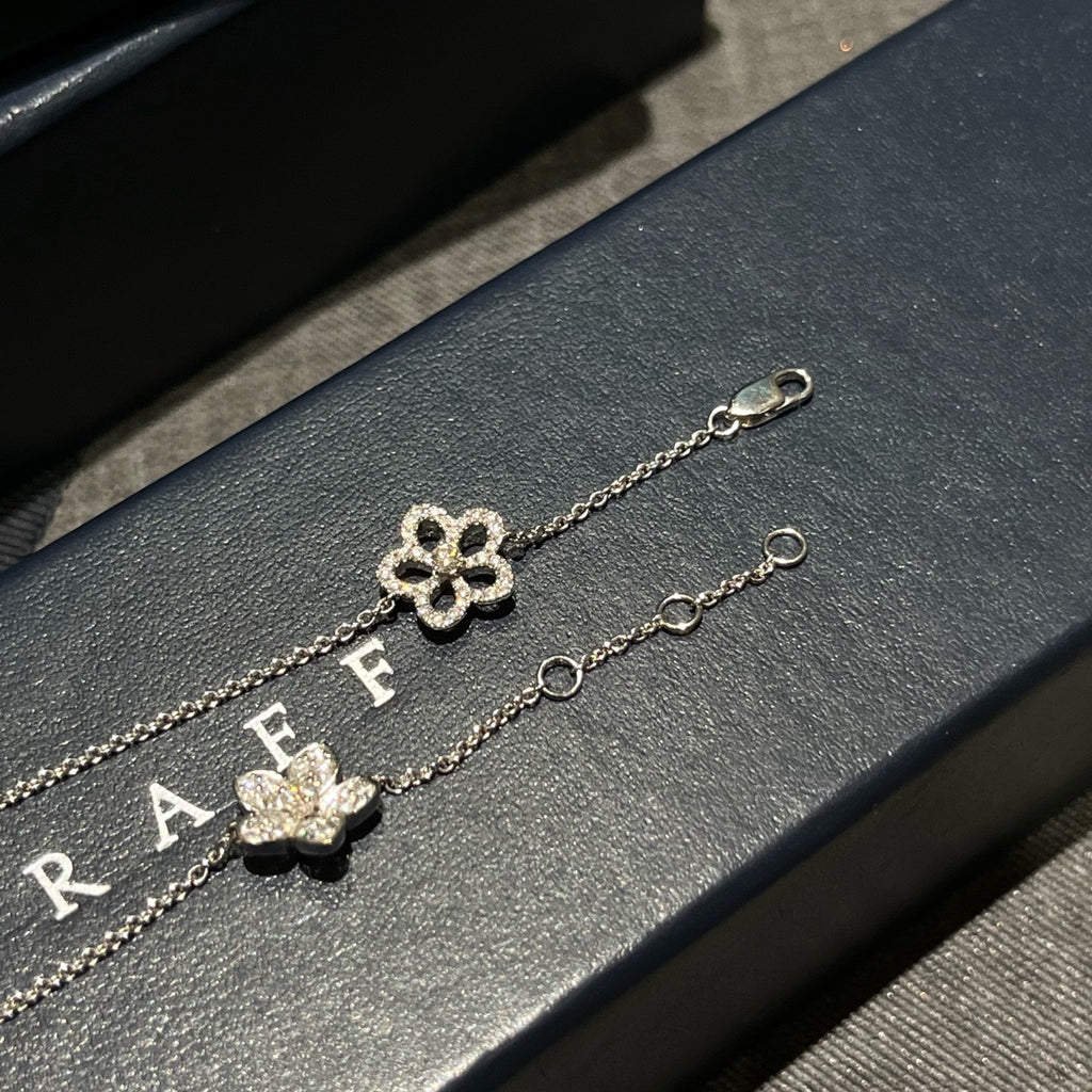 Graff Butterfly Bracelet White Gold Diamonds Silver Hardware
