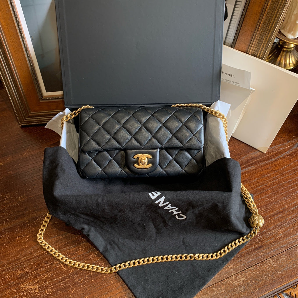 Chanel Pearl Crush Mini Flap Bag Black Quilted Leather Gold Hardware