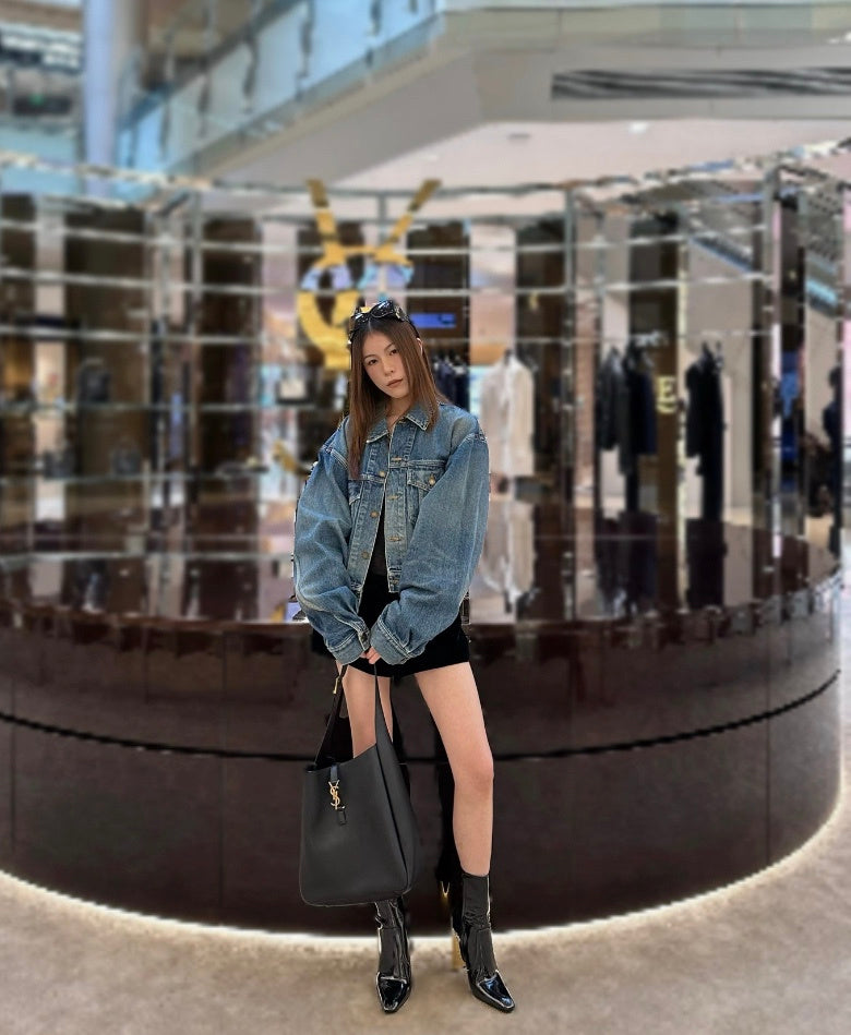 Saint Laurent Le 5 à 7 Hobo Bag Black Pebbled Leather Gold Hardware