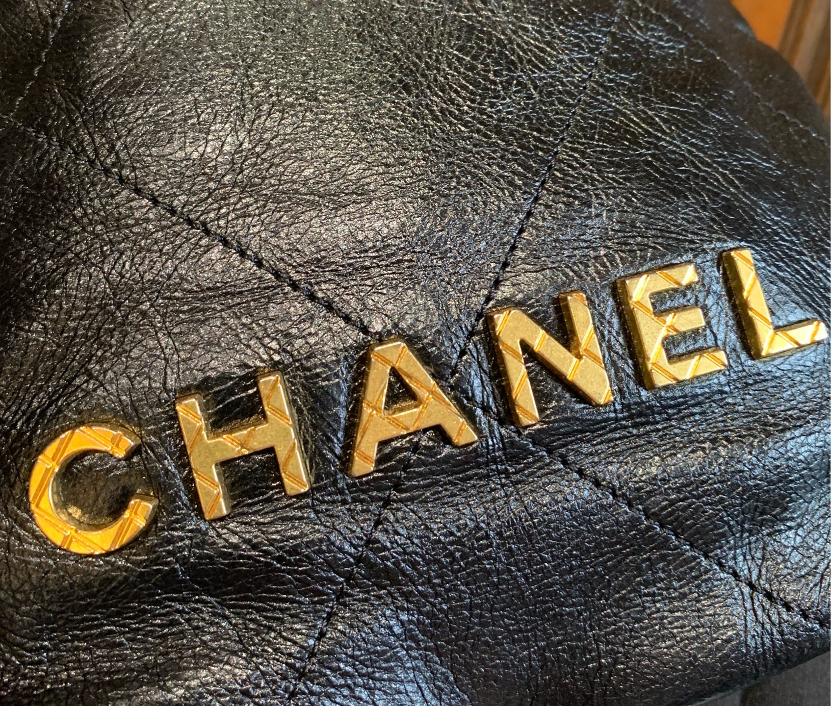 Chanel 22 Mini Bag Black Quilted Leather Gold Hardware