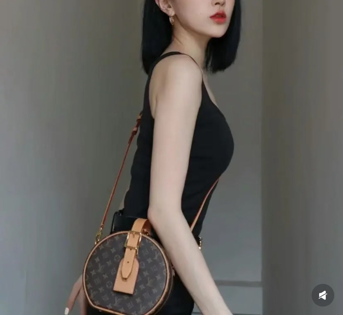 Louis Vuitton Petite Boite Chapeau Monogram Canvas Gold Hardware